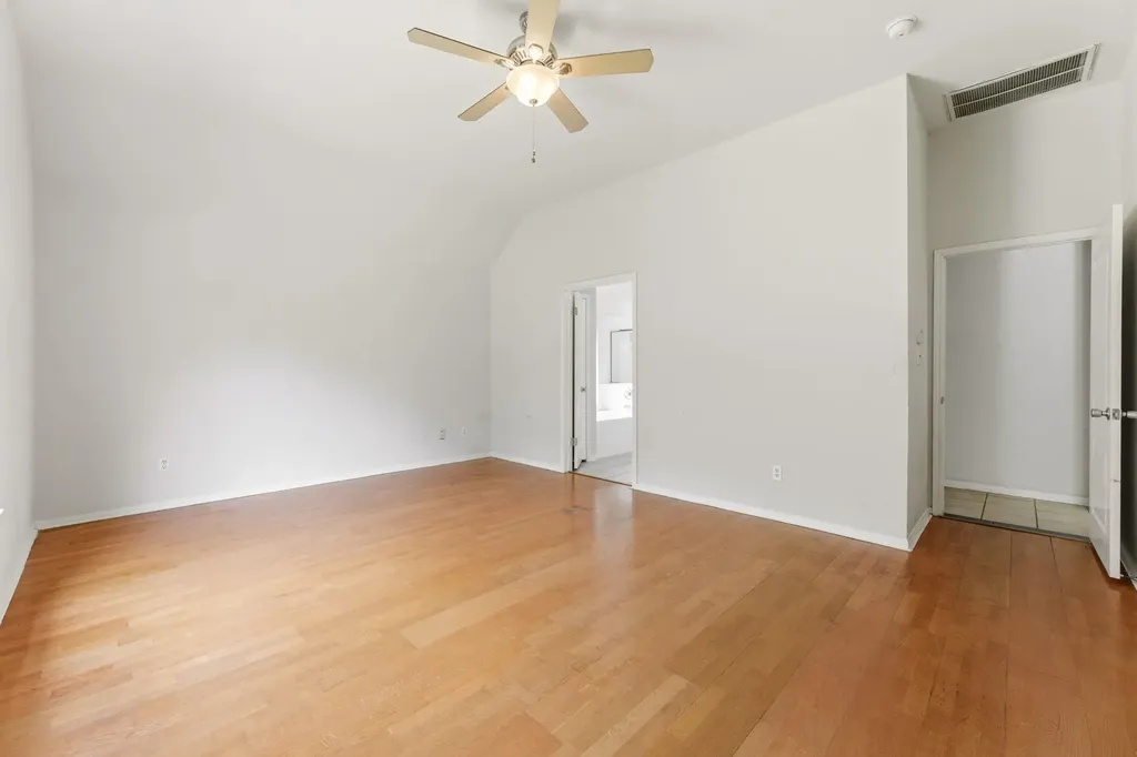 406 Bellaire Oaks Drive Pflugerville TX 78660