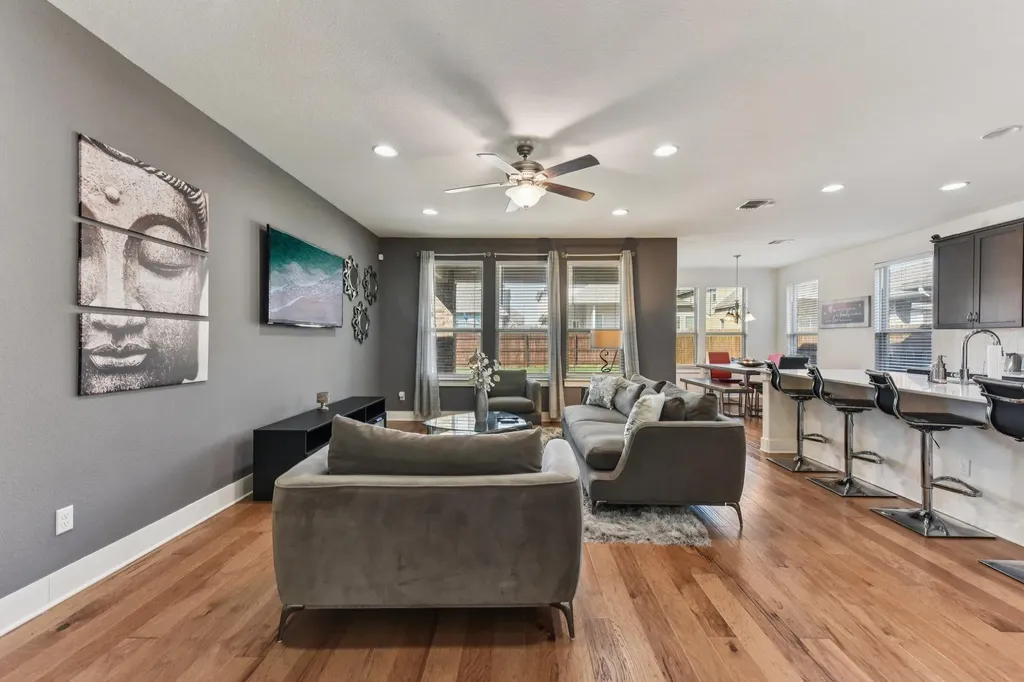 16928 Lathrop Avenue Pflugerville TX 78660