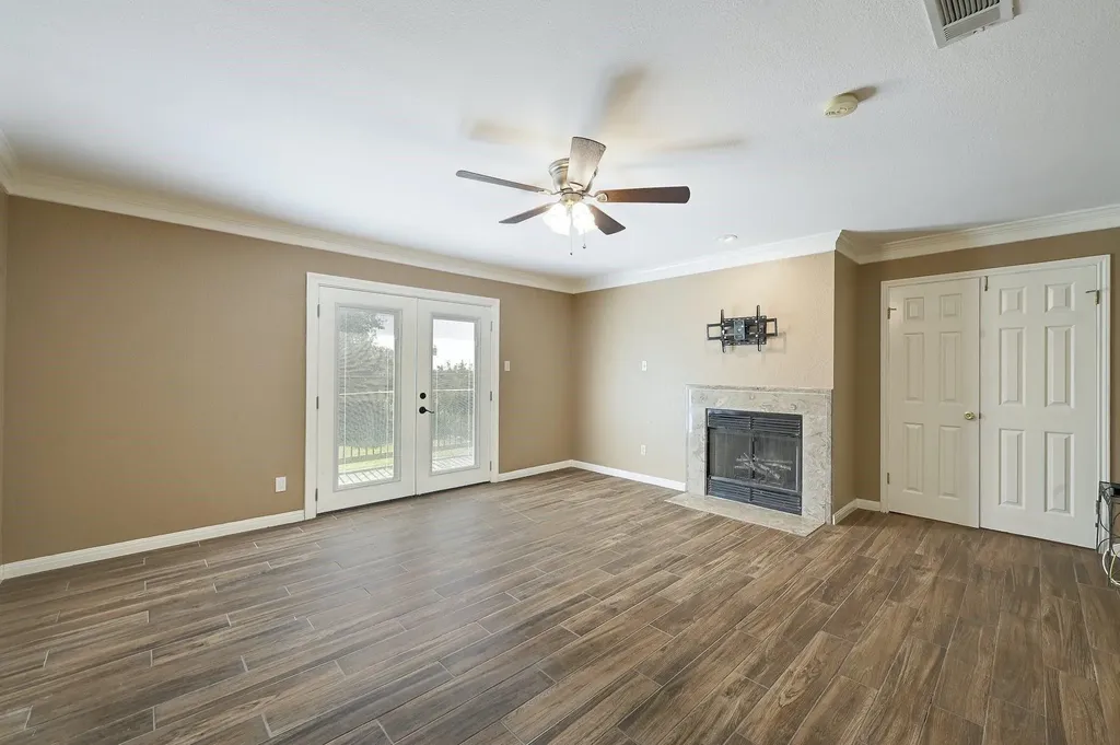 1341 Meadowild Drive Round Rock TX 78664