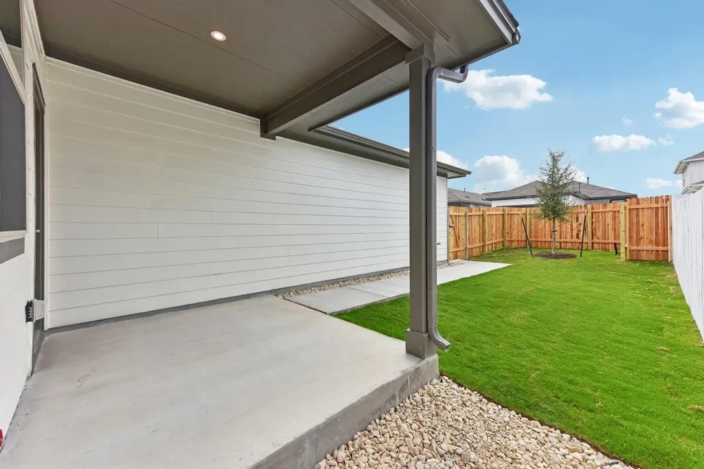773 Treadwell Lane Kyle TX 78640