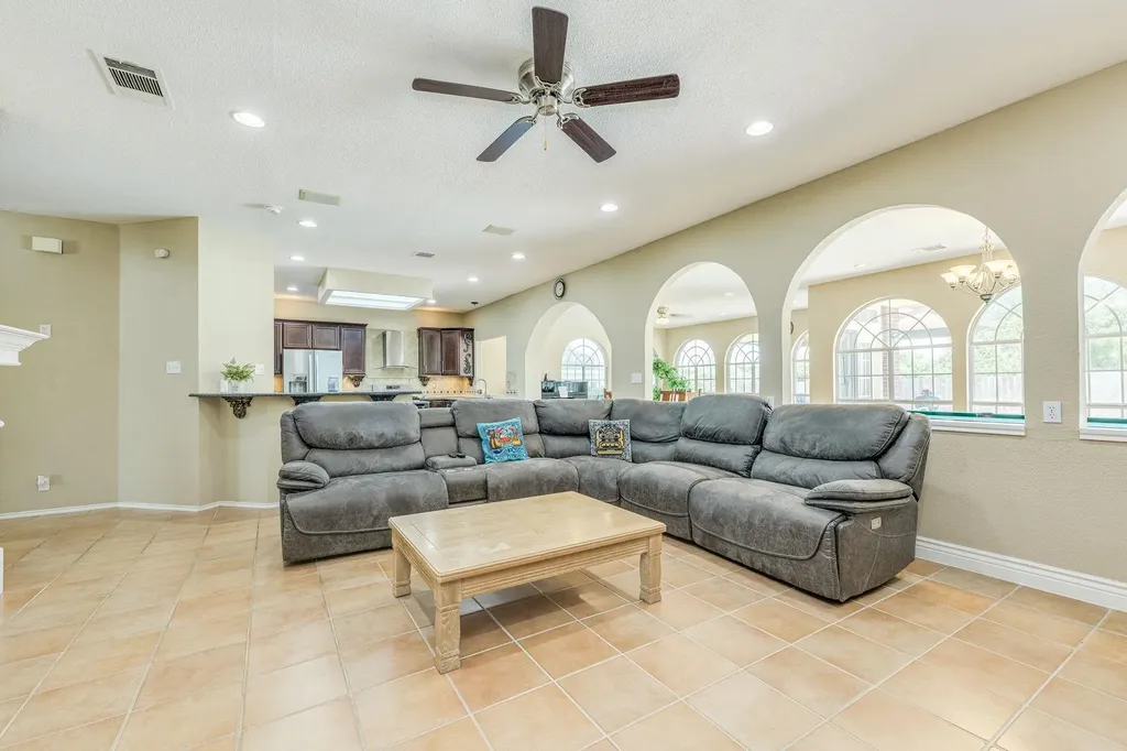 9012 Brimstone Lane Austin TX 78717
