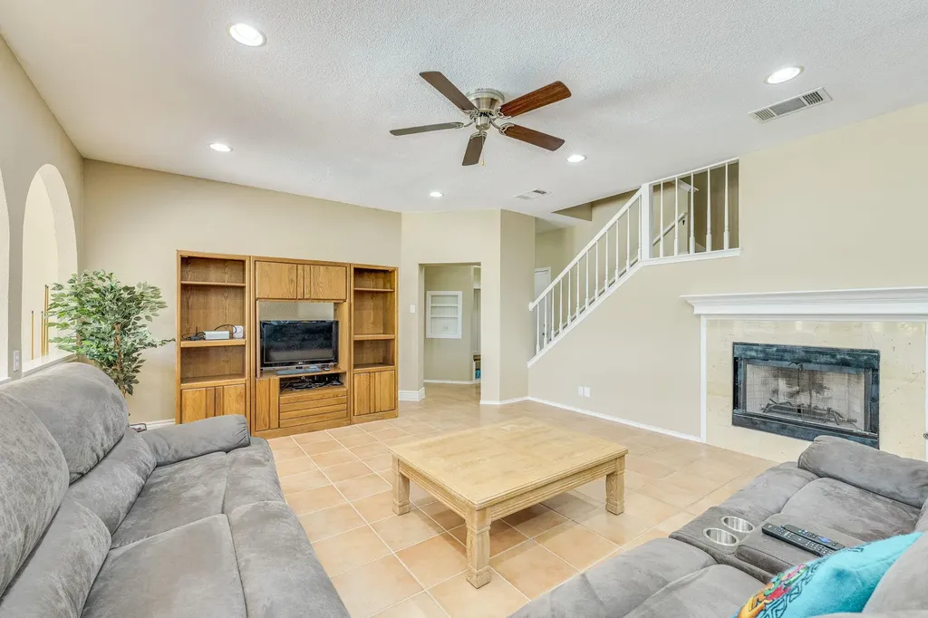 9012 Brimstone Lane Austin TX 78717