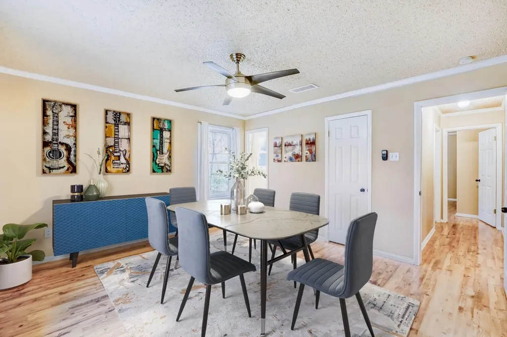 2114 Bel Air Drive Taylor TX 76574