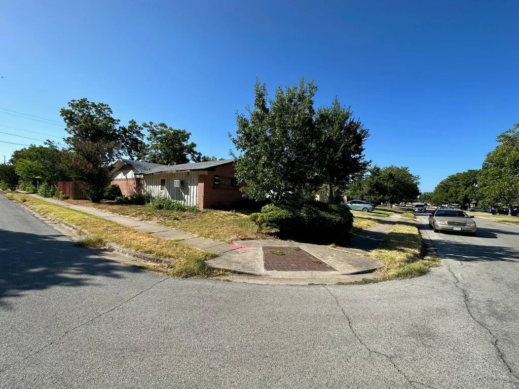 8311 Briarwood Lane Austin TX 78757
