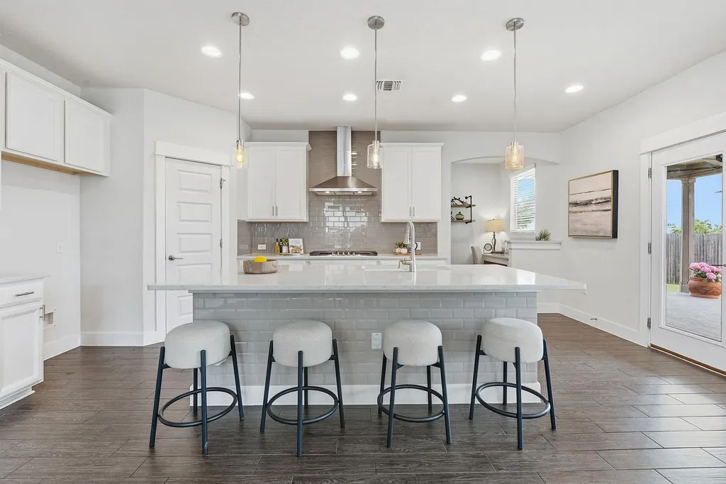 14215 Alloro Drive Austin TX 78717