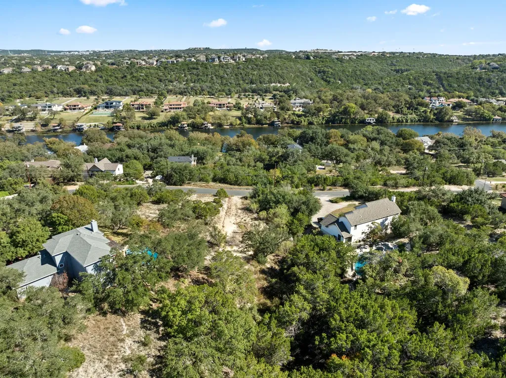 13701 Hunters Pass Austin TX 78734