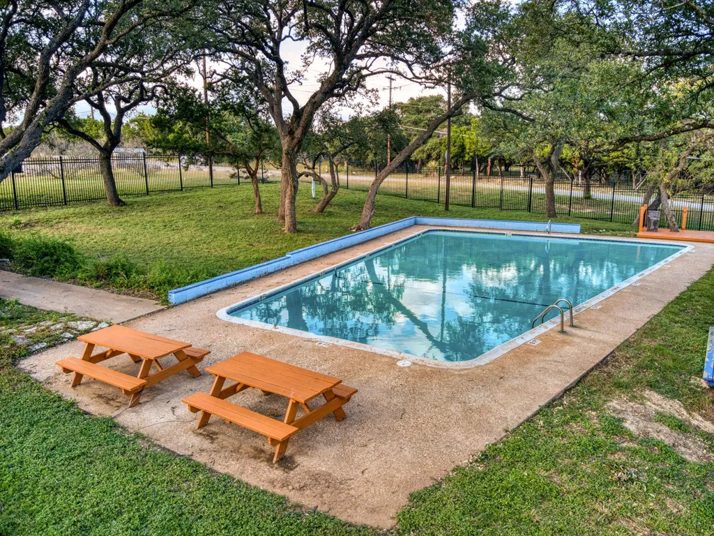 13701 Hunters Pass Austin TX 78734