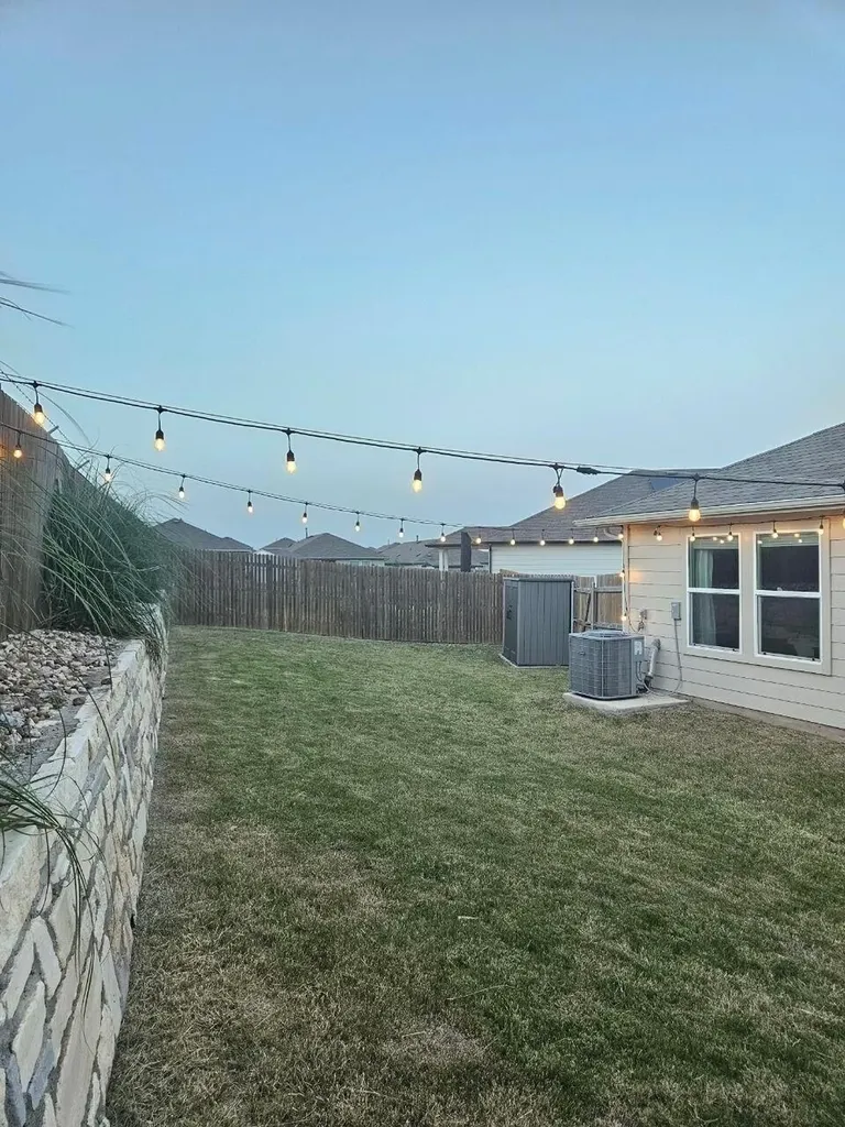 201 Elbow Bush Cove Kyle TX 78640