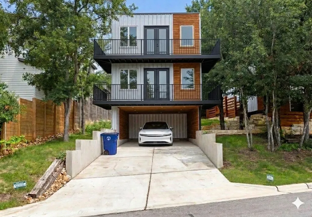 1134 Lott Avenue Austin TX 78721