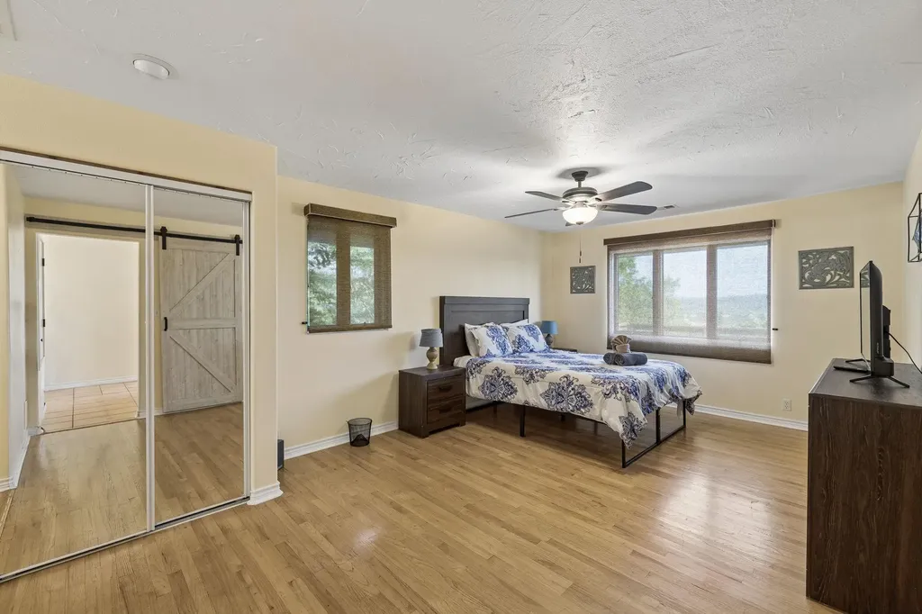 1121 Bradstreet Canyon Lake TX 78133