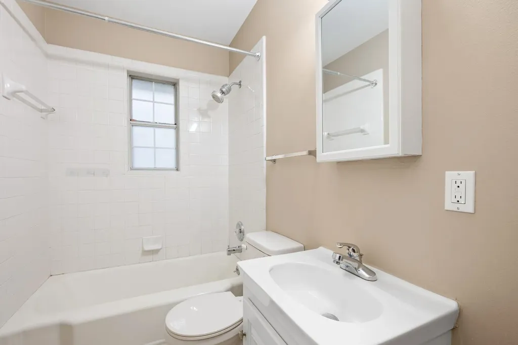 1809 W 39th Street Austin TX 78731