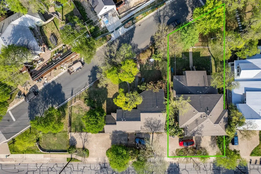 1809 W 39th Street Austin TX 78731