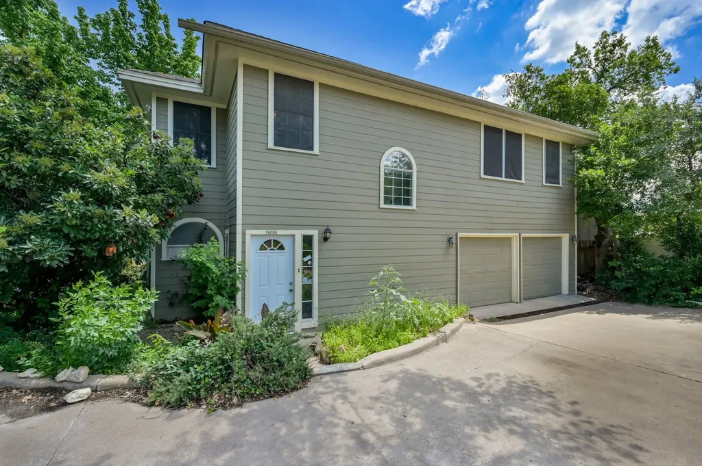 1809 W 39th Street Austin TX 78731