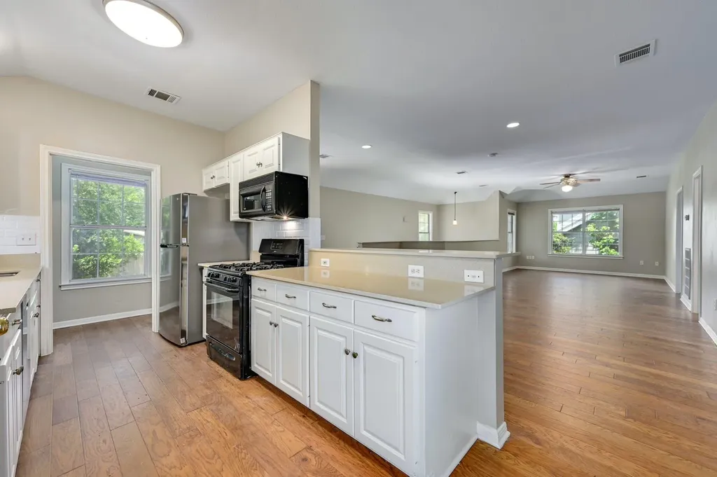 1809 W 39th Street Austin TX 78731