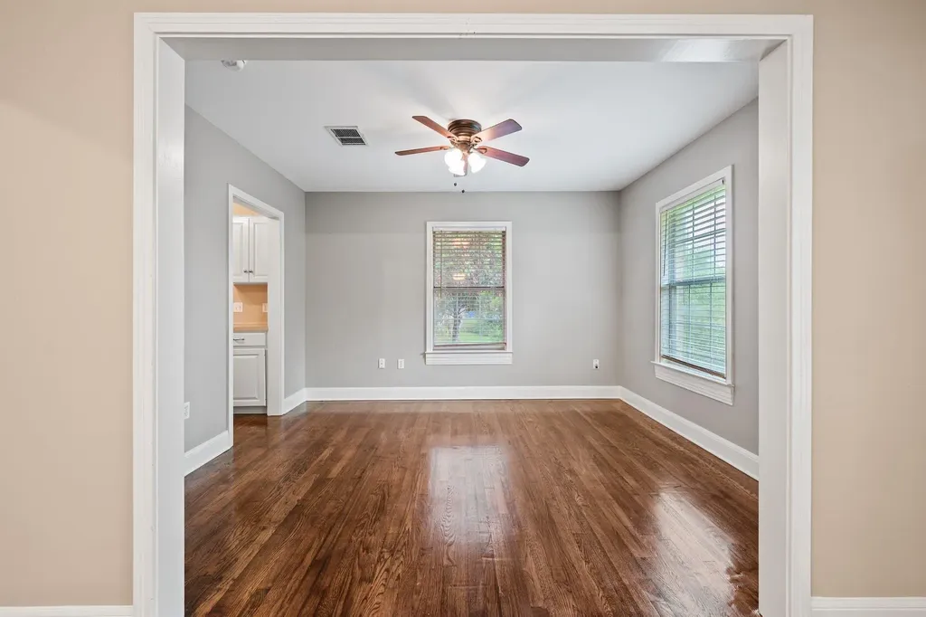 1809 W 39th Street Austin TX 78731