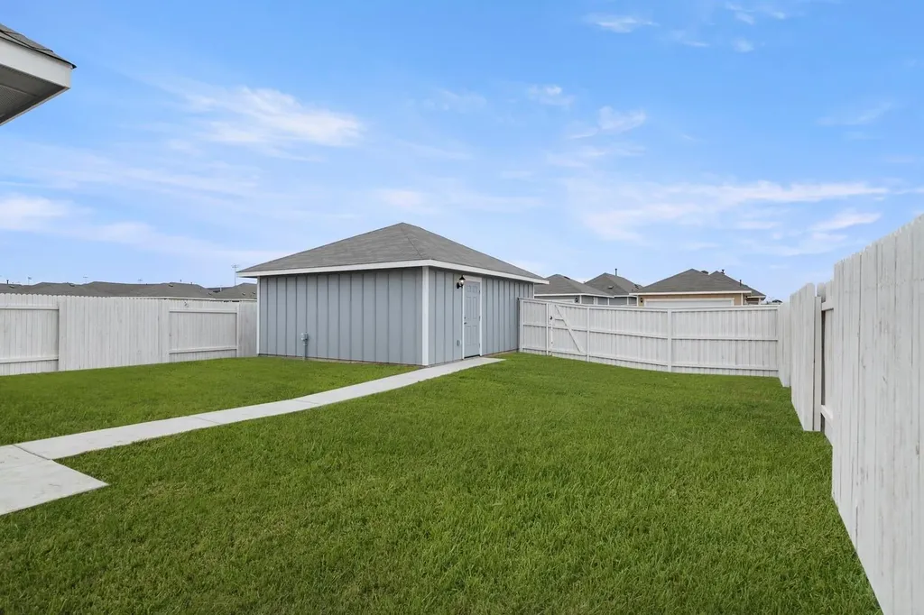 110 Backwater Road Kyle TX 78640