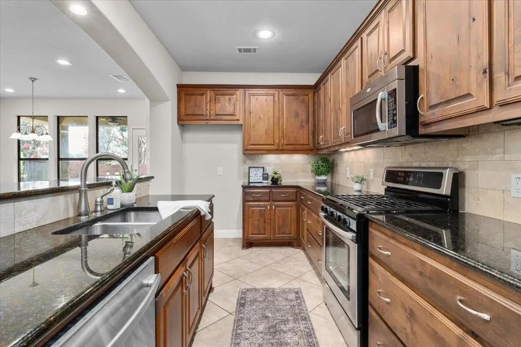 4332 Teravista Club Drive Round Rock TX 78665