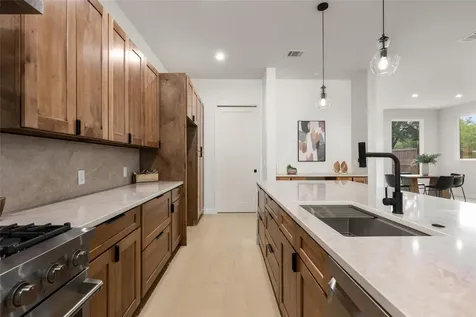 4324 Airport Boulevard Austin TX 78722