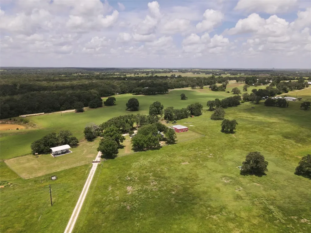 11009 Hwy 77 Highway Lexington TX 78947