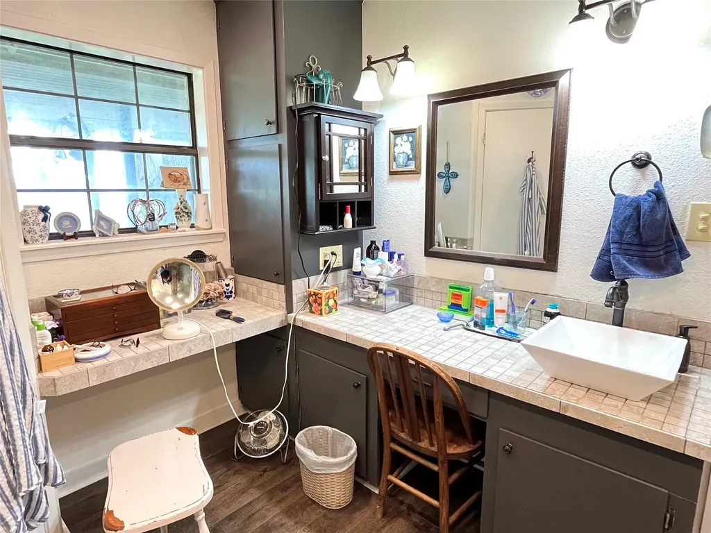 11009 Hwy 77 Highway Lexington TX 78947