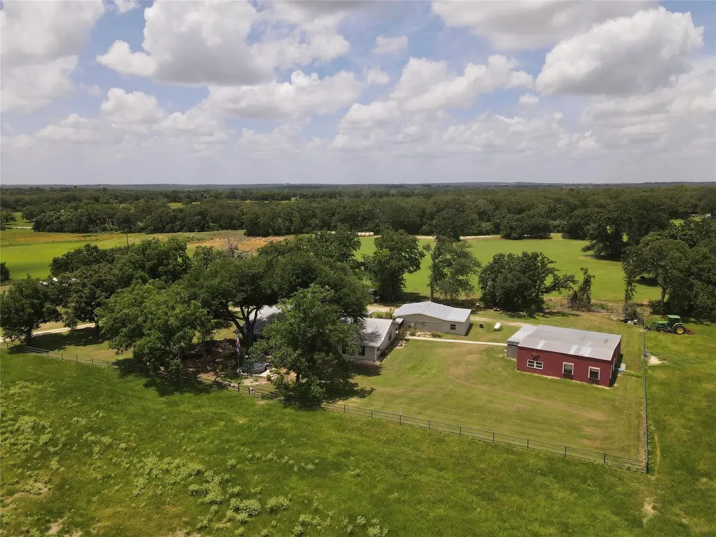 11009 Hwy 77 Highway Lexington TX 78947