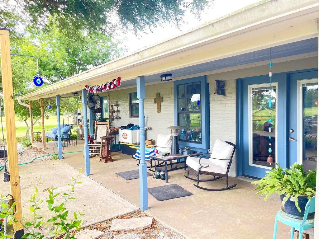 11009 Hwy 77 Highway Lexington TX 78947