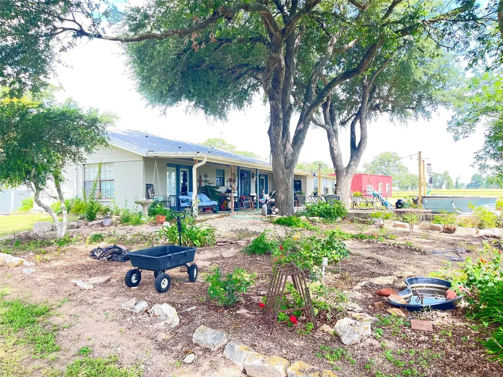 11009 Hwy 77 Highway Lexington TX 78947