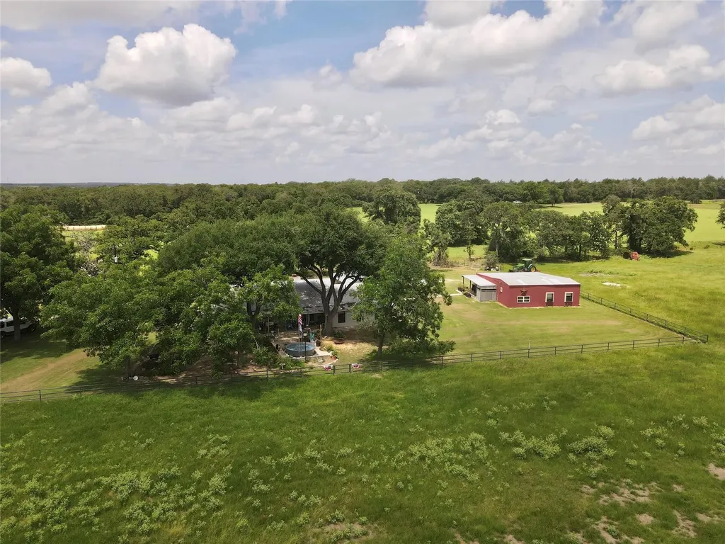 11009 Hwy 77 Highway Lexington TX 78947