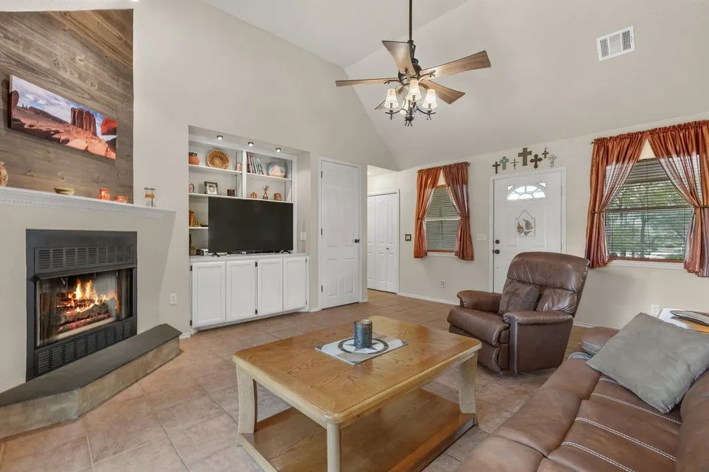 12400 Shady Acres Drive Buda TX 78610