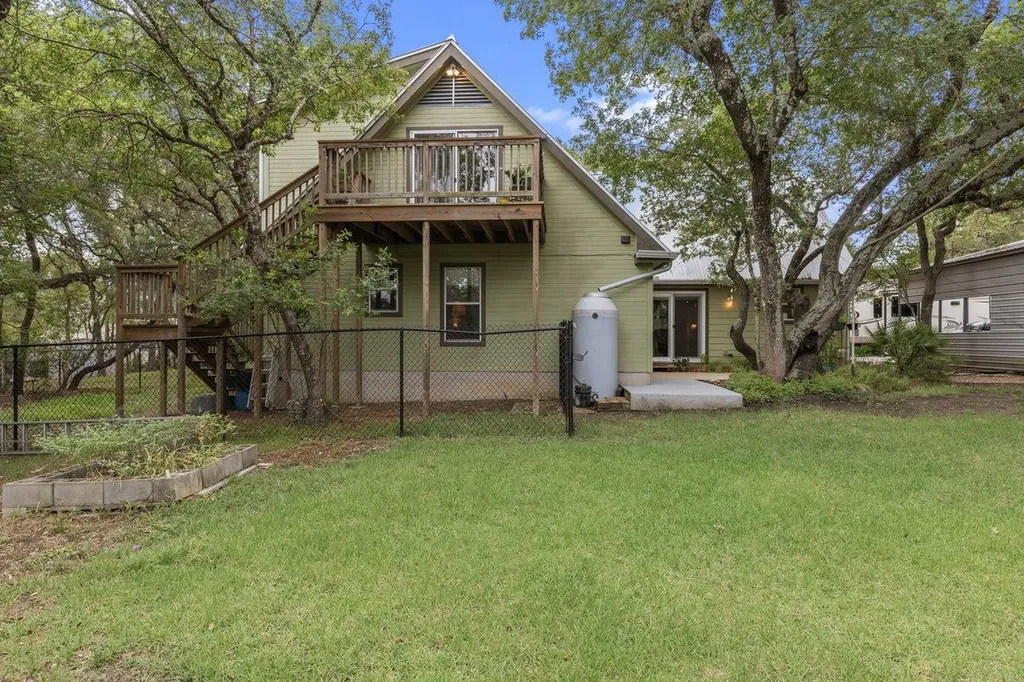 12400 Shady Acres Drive Buda TX 78610