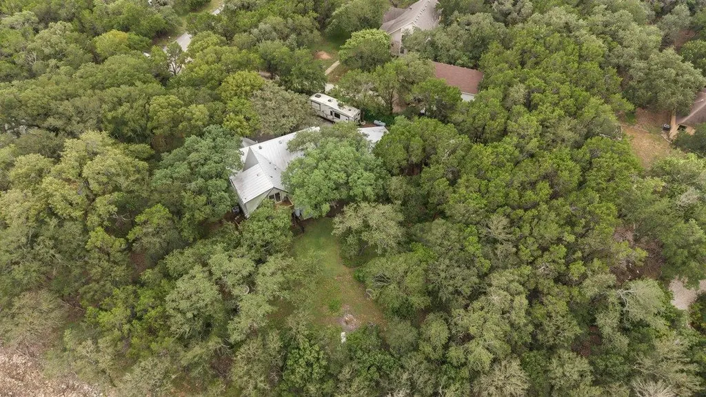 12400 Shady Acres Drive Buda TX 78610
