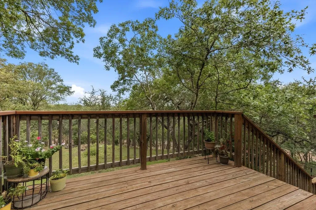 12400 Shady Acres Drive Buda TX 78610