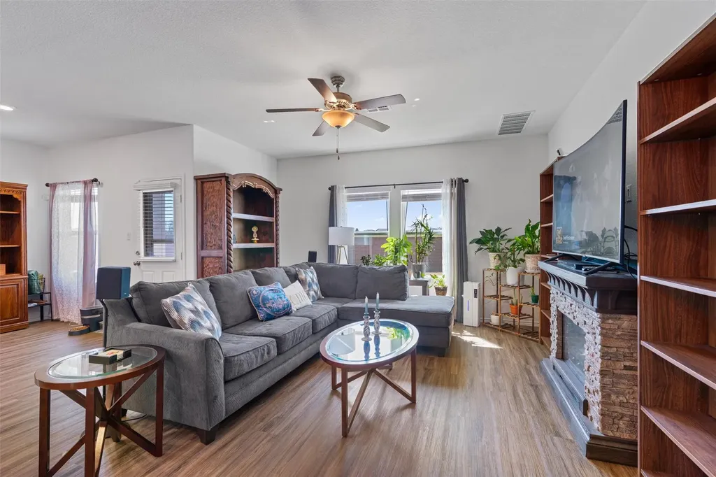 217 Concho Brook Bend Georgetown TX 78626