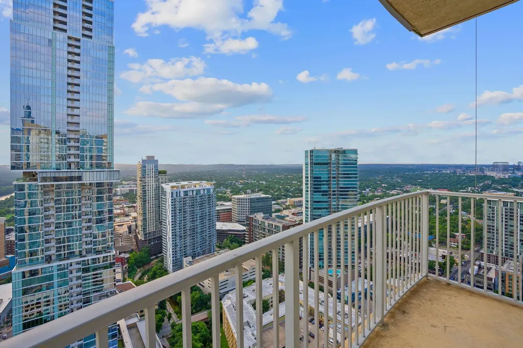360 Nueces Street Austin TX 78701