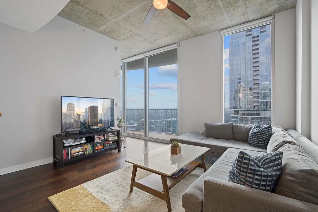 360 Nueces Street Austin TX 78701