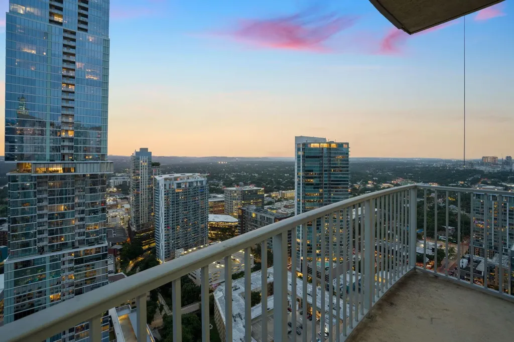 360 Nueces Street Austin TX 78701
