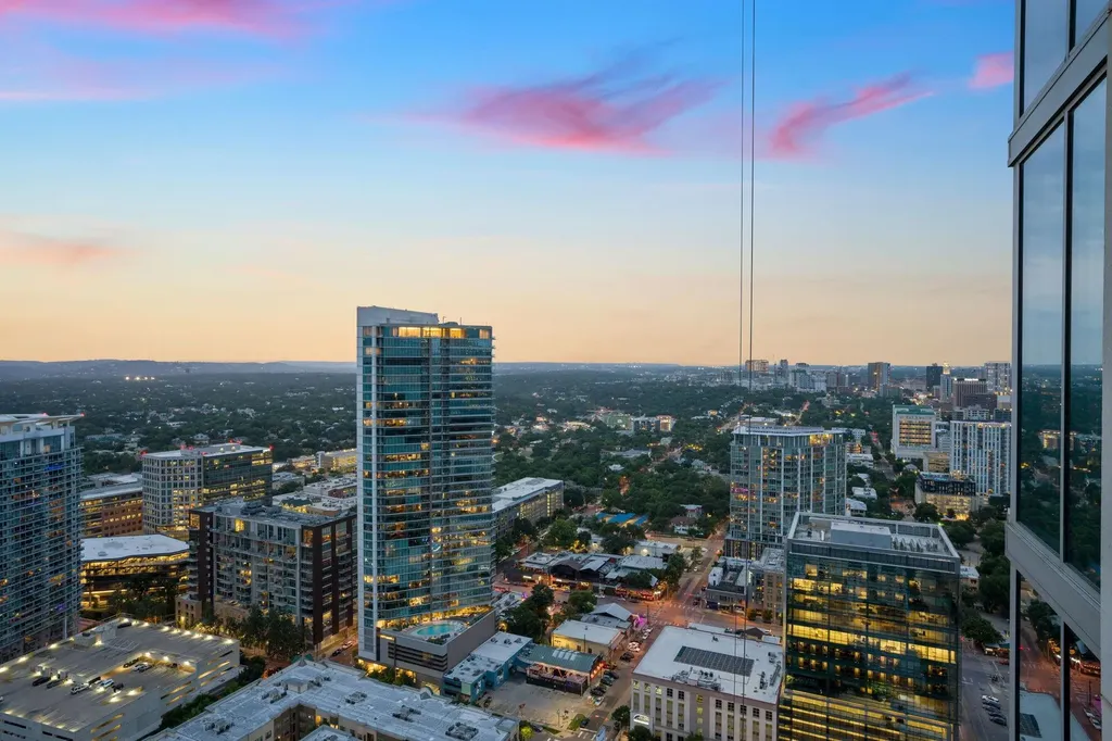 360 Nueces Street Austin TX 78701