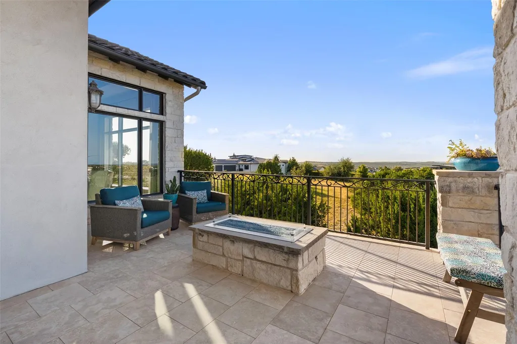 609 Vendemmia Bend Austin TX 78738