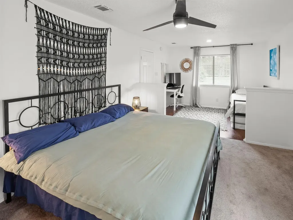 512 Mulberry Drive Austin TX 78745