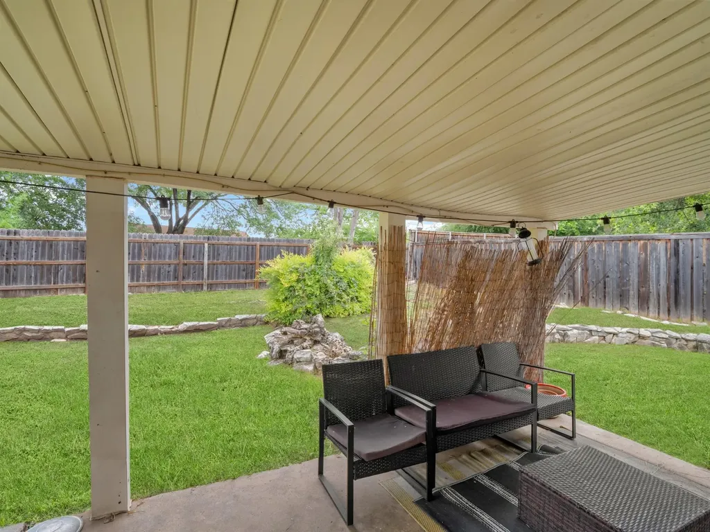 512 Mulberry Drive Austin TX 78745