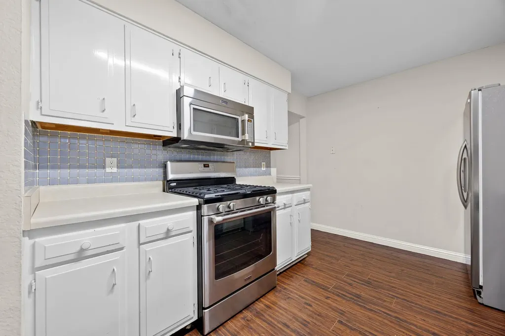 11304 Slippery Elm Trail Austin TX 78750