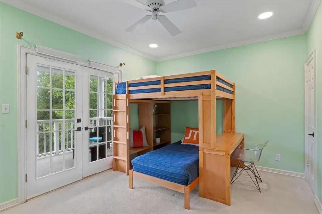 2922 Thousand Oaks Drive Austin TX 78746