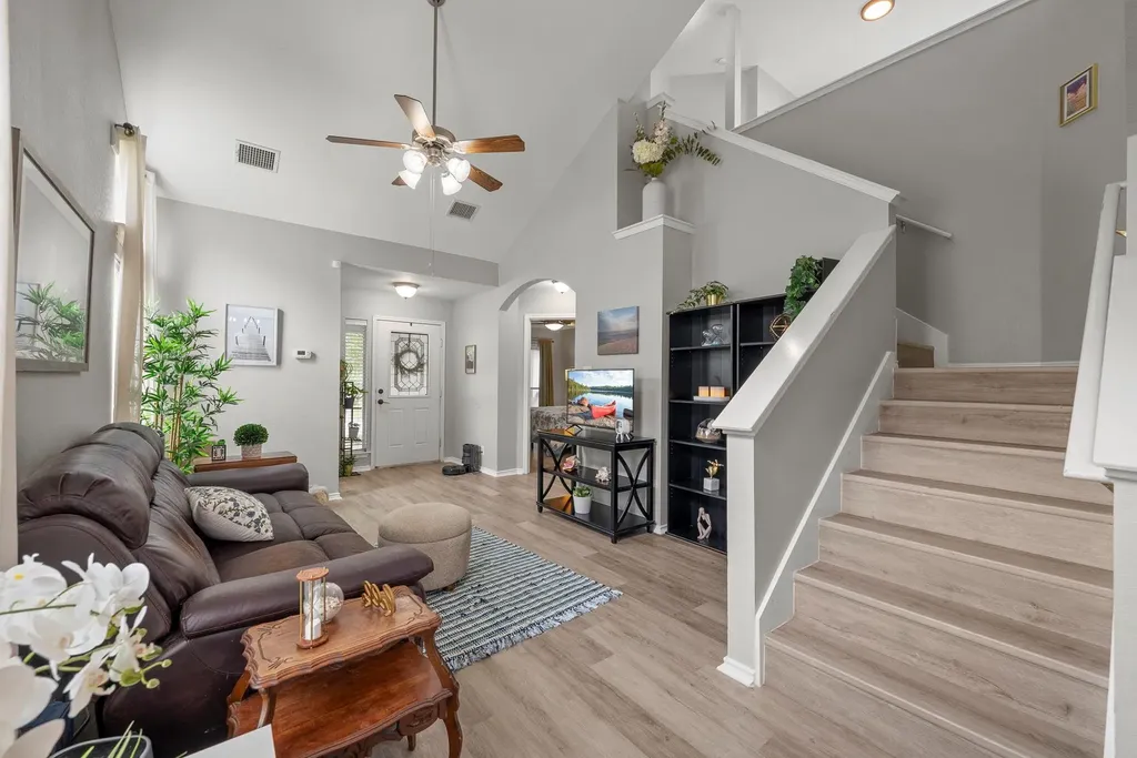 525 Rolling Oak Drive Round Rock TX 78664