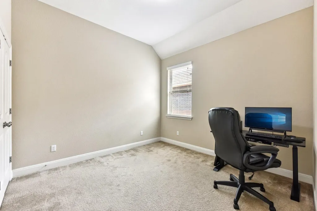 5521 Brady Bayou Cove Austin TX 78738