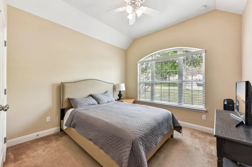 5521 Brady Bayou Cove Austin TX 78738