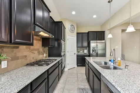 5521 Brady Bayou Cove Austin TX 78738