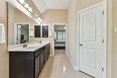 5521 Brady Bayou Cove Austin TX 78738