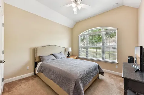 5521 Brady Bayou Cove Austin TX 78738