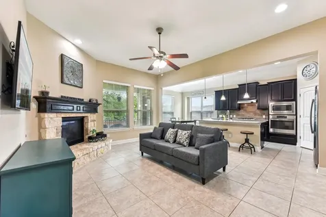 5521 Brady Bayou Cove Austin TX 78738