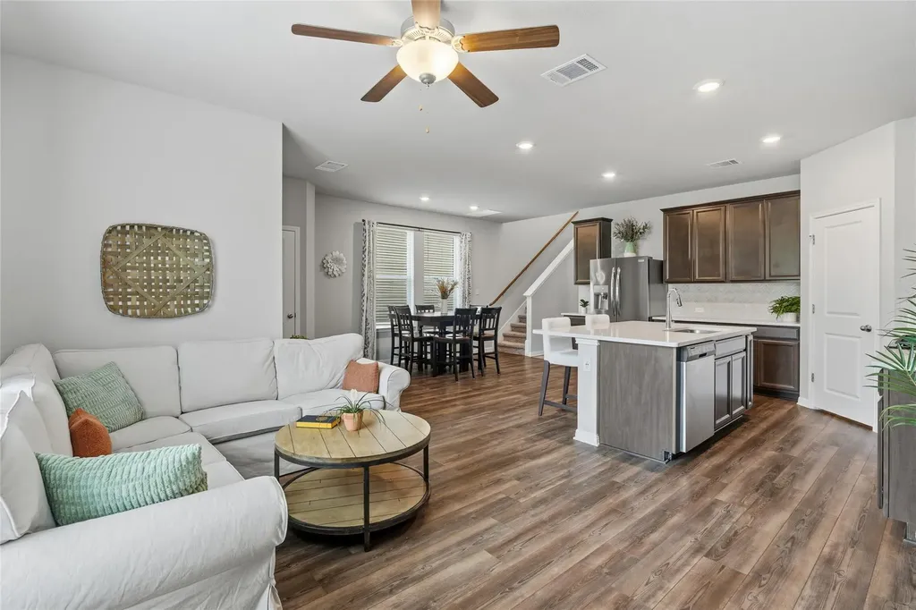 145 Beach Mountain Road Dripping Springs TX 78620